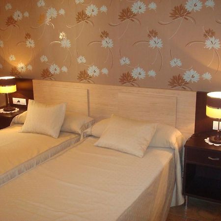 Hotel Los Chiles ビジャヌエバ・デル・アルソビスポ 部屋 写真