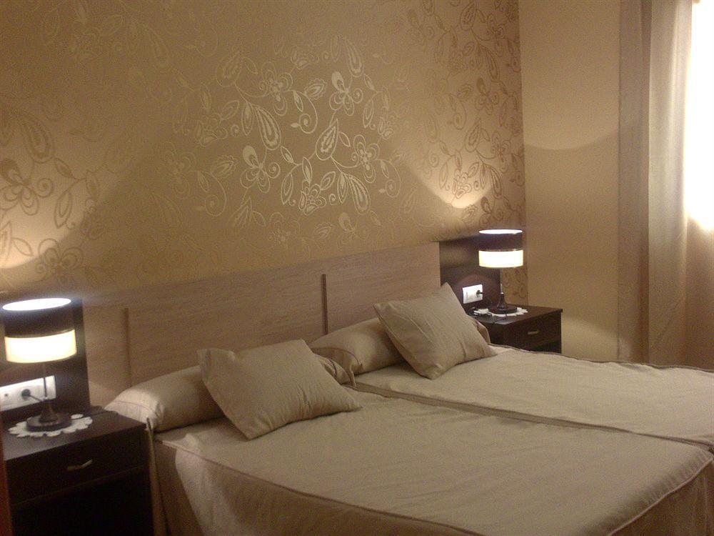 Hotel Los Chiles ビジャヌエバ・デル・アルソビスポ 部屋 写真
